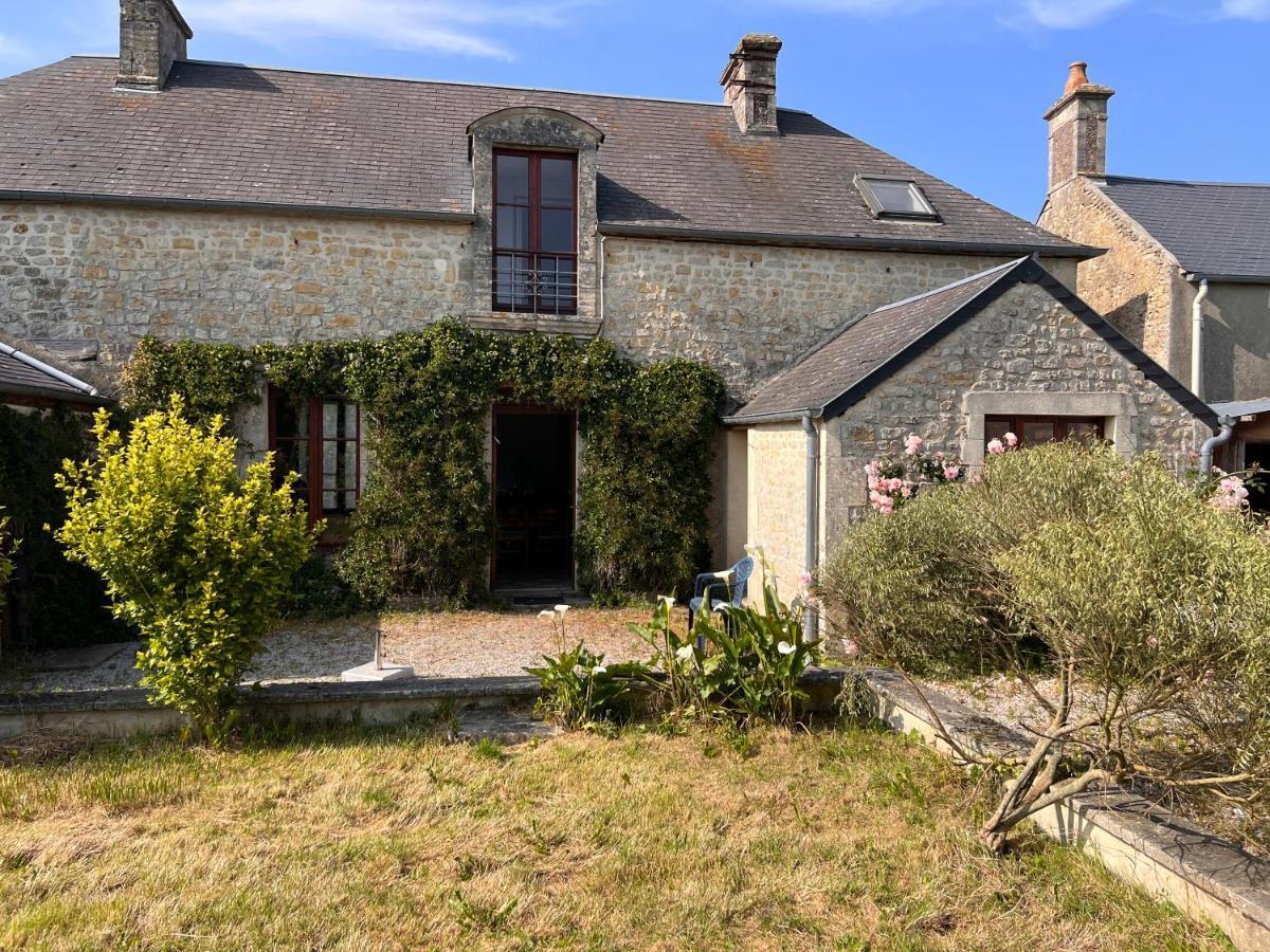 Gites Les Coquelicots Longueville  Exterior foto